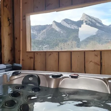 Le Maz'eau Avec Jacuzzi Saint-Pierre-de-Chartreuse