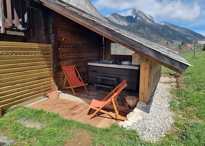 Vakantiehuis Le Maz'eau Avec Jacuzzi *